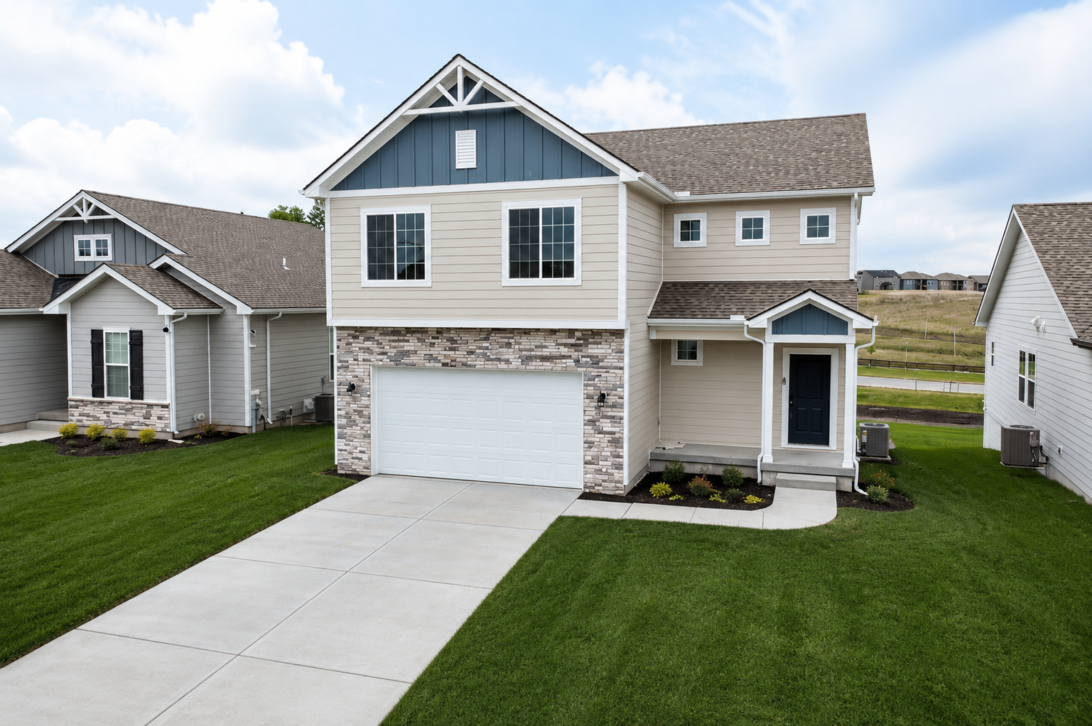 AINSLEY-Craftman-2Story-9641colrain